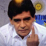 Maradona: "Dani Alves  un poveraccio"